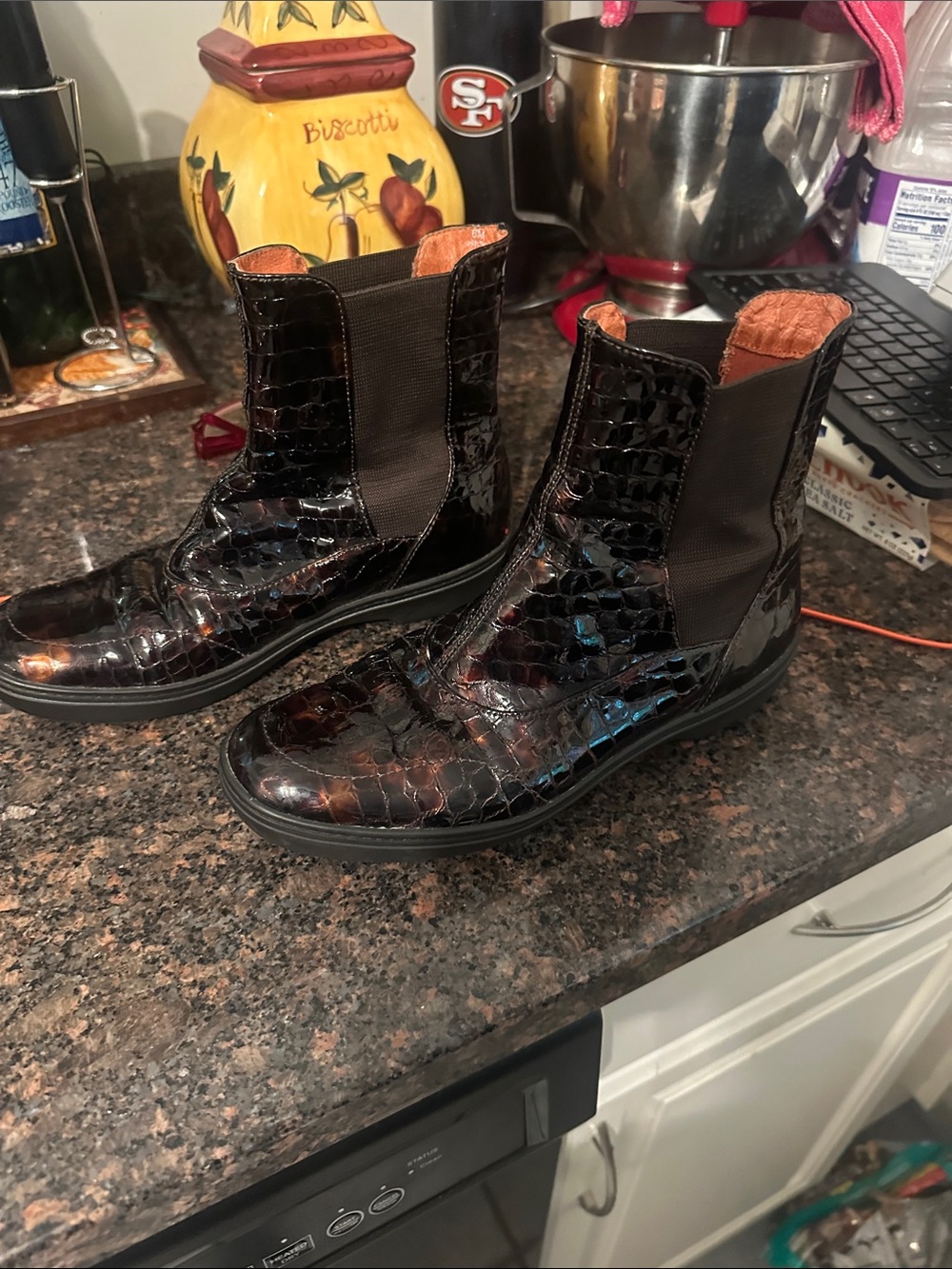 Sperry Black Croc-Embossed Chelsea Ankle Boots
